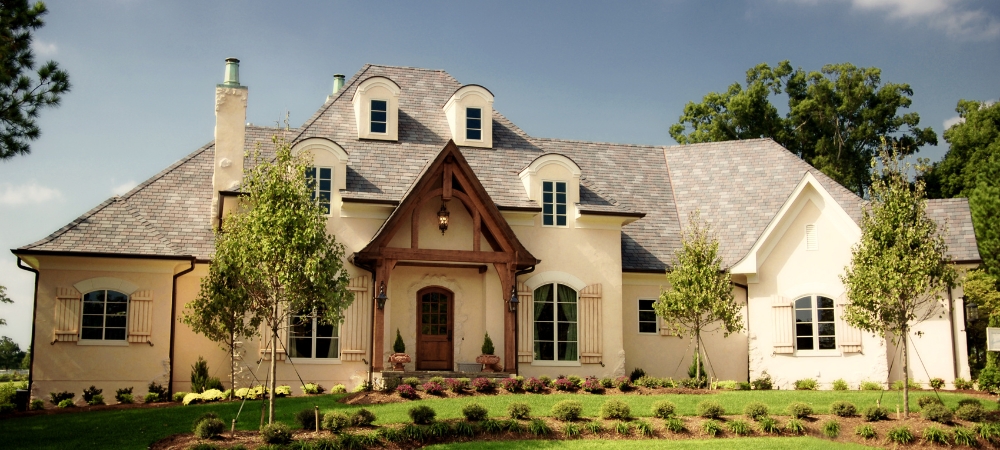 Living in Old Brookville: A Guide to One of Long Island’s Most Prestigious Communities