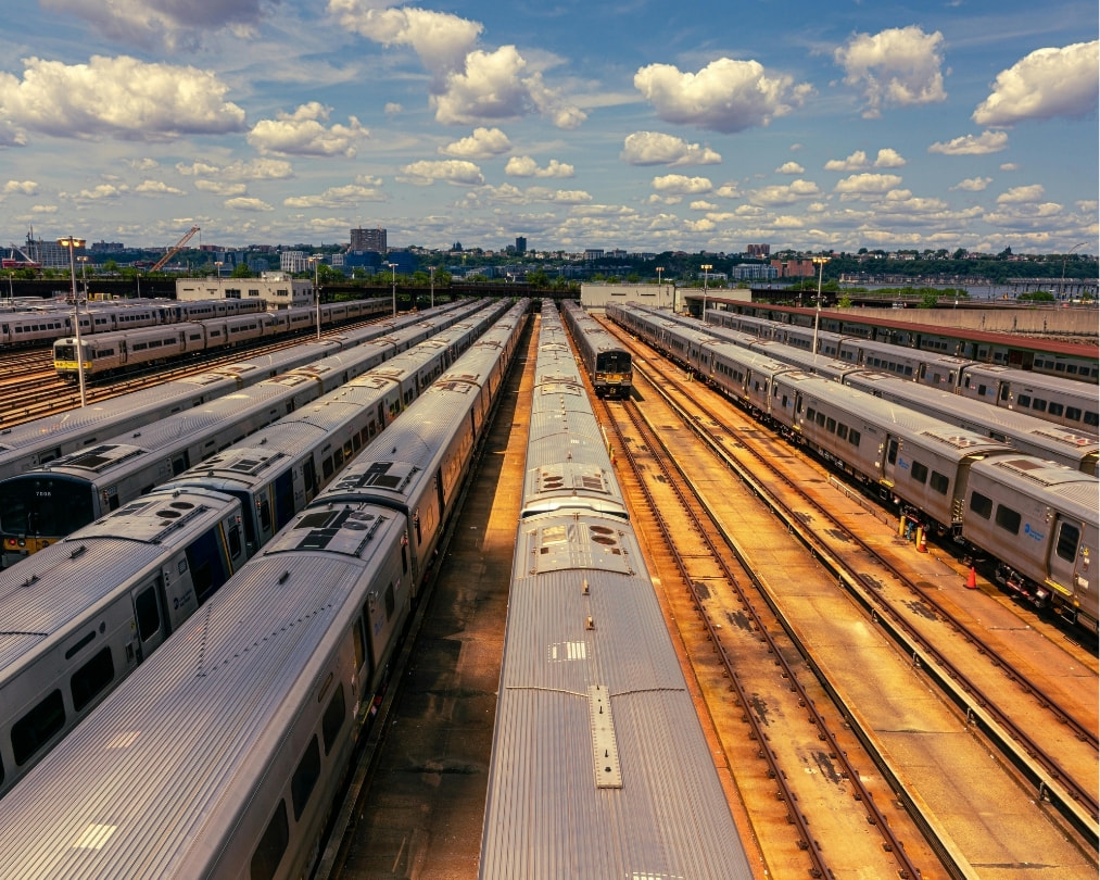 Commuting from Woodbury NY to NYC