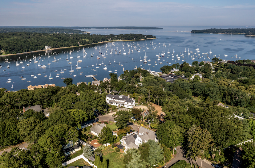 Commuting From Long Island to NYC: A Homebuyer’s Guide