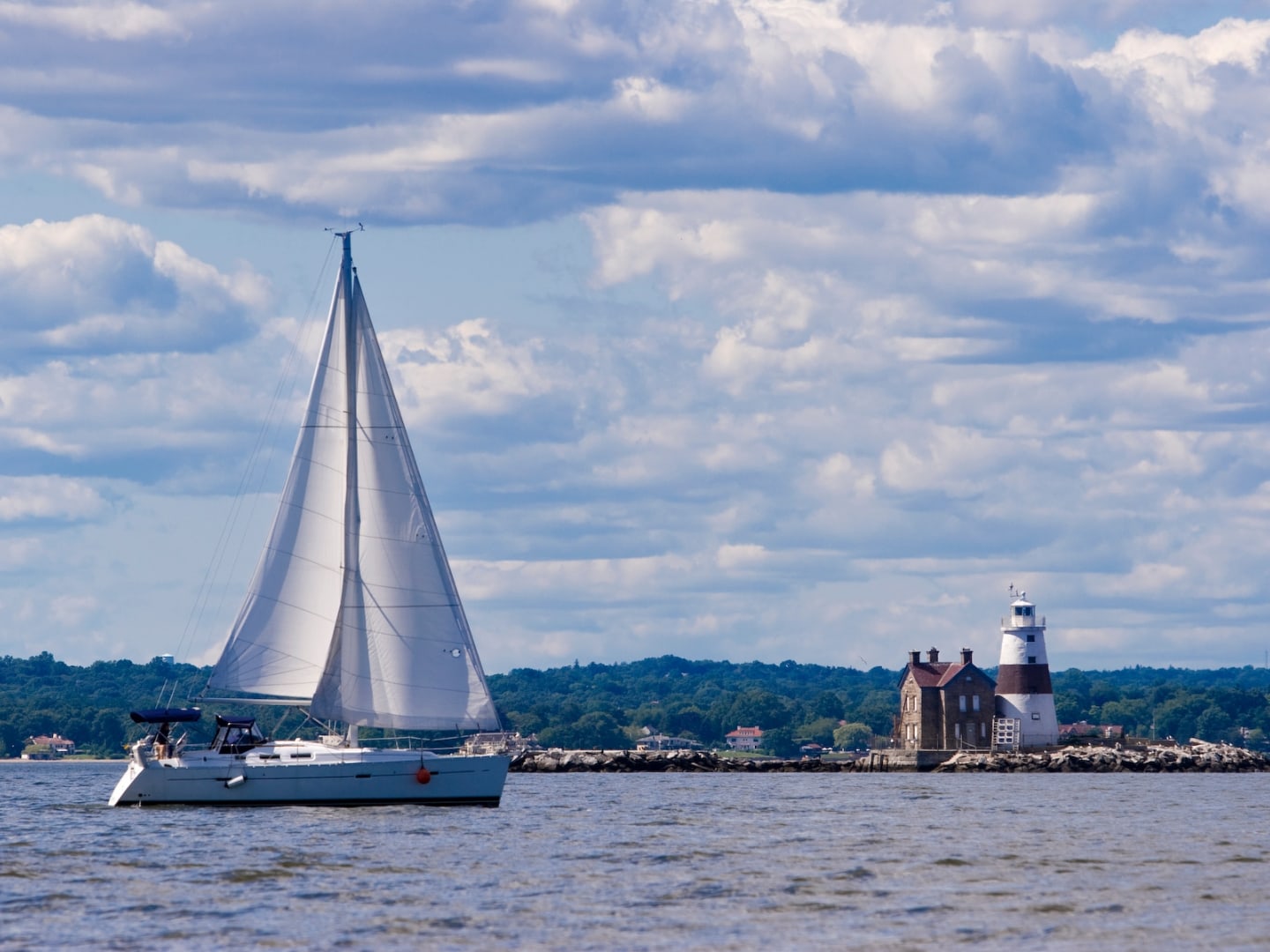 Top 10 Reasons People Move to Long Island