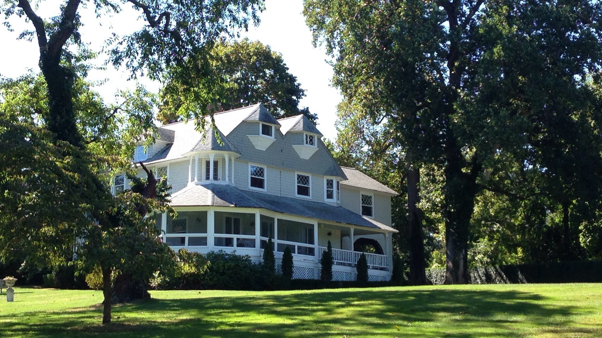 Long Island Home Prices Hit a Record $782,000 in Q3 2026: What It Means for Dix Hills, Melville and Beyond