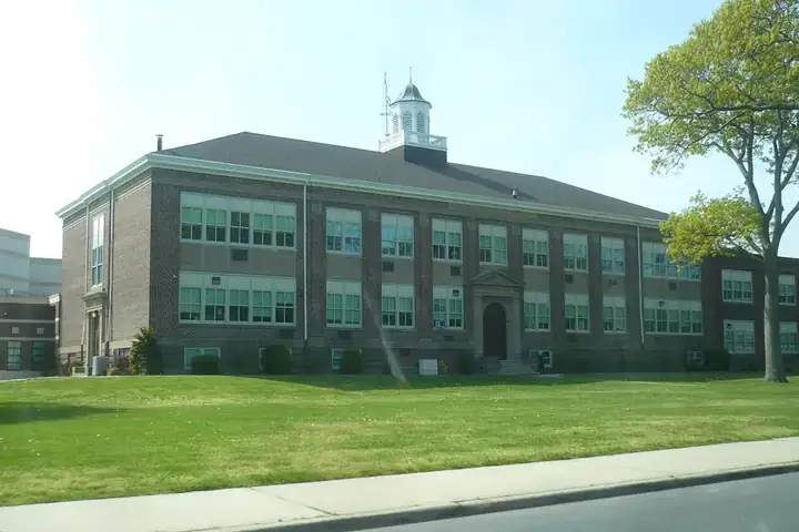 Bayport-Blue Point High School campus photograph