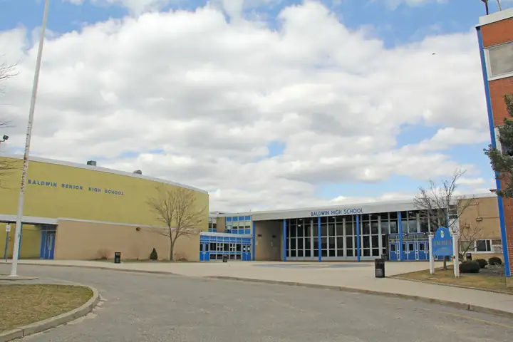 Baldwin Senior High School campus photograph