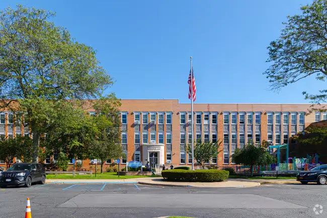 Castleton Academy High School Of Oceanside campus photograph