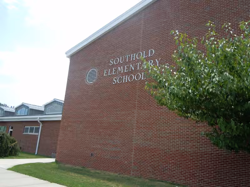 Southold Elementary School campus photograph