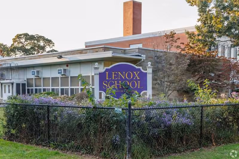 Lenox Elementary School campus photograph
