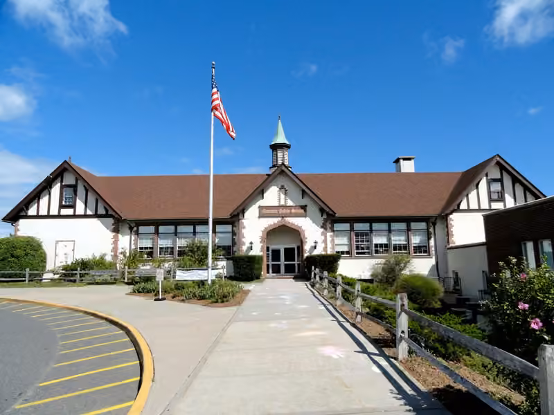 Montauk School campus photograph