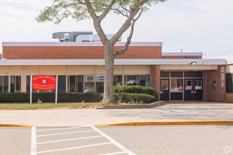 South Woods Middle School campus photograph