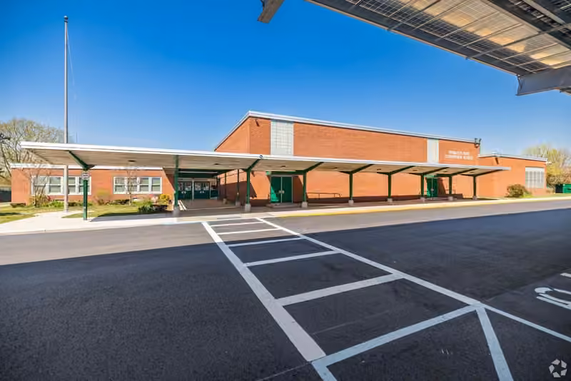 Hemlock Elementary School campus photograph